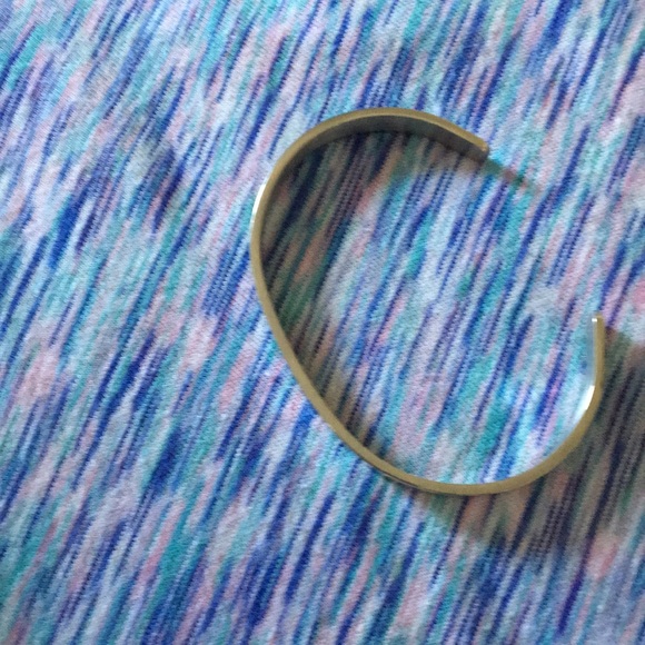 New bracket - Picture 4 of 4